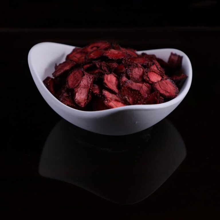 توت فرنگی خشک